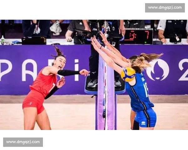 发球定乾坤！中国女排 3-0 横扫美国，三局末关键 ACE 铸造完胜