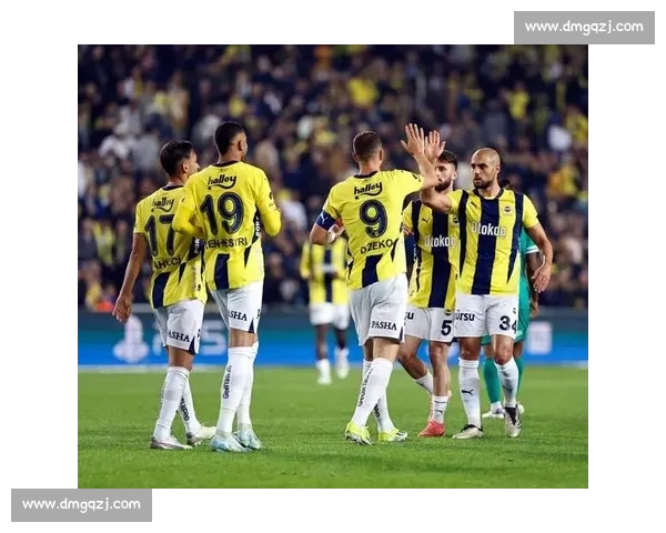 杜兰加盟费内巴切!1500 万欧年薪 + 租借买断条款,穆帅再添锋线利器 杜兰加盟费内巴切!1500 万欧年薪 + 租借买断条款,穆帅再添锋线利器